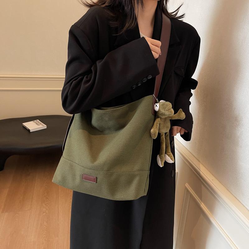 Casual Commuting Large-capacity Canvas Bag Women's 2025 New Fashion Shoulder Messenger Women's Bag College Student Tote Bag