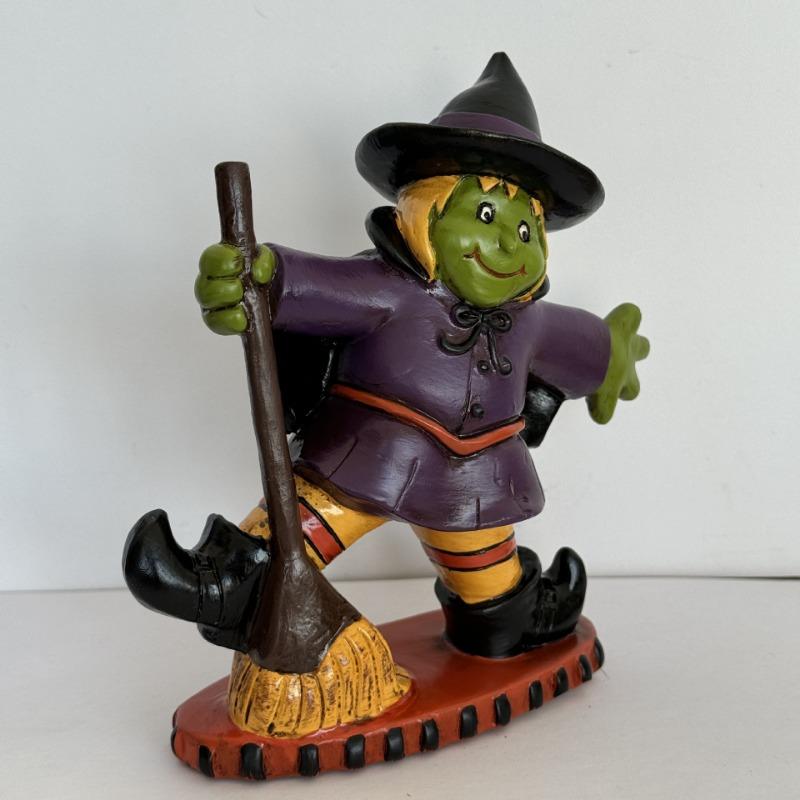 Фигурка Хэллоуинской Ведьмы Статуэтка Ведьмы из Смолы Декорация для Вечеринки в Стиле Хэллоуина Домашние Настольные Украшения Креативная Готическая Скульптура