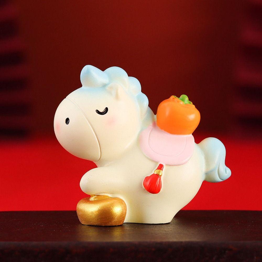Resin Horse Figurine Chinese Style Zodiac Ornaments Vivid New Year Mascot Miniature Office