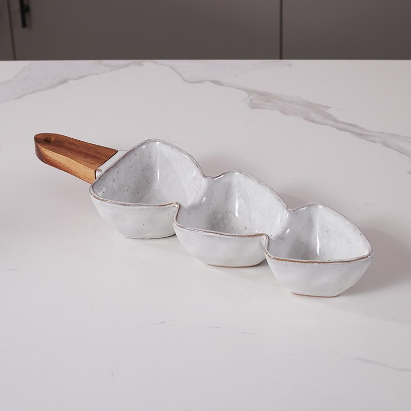 Керамическая чаша с ручкой в европейском стиле с поясом из бамбука и деревянной ручкой, керамическая тарелка для сухофруктов, закусочная тарелка