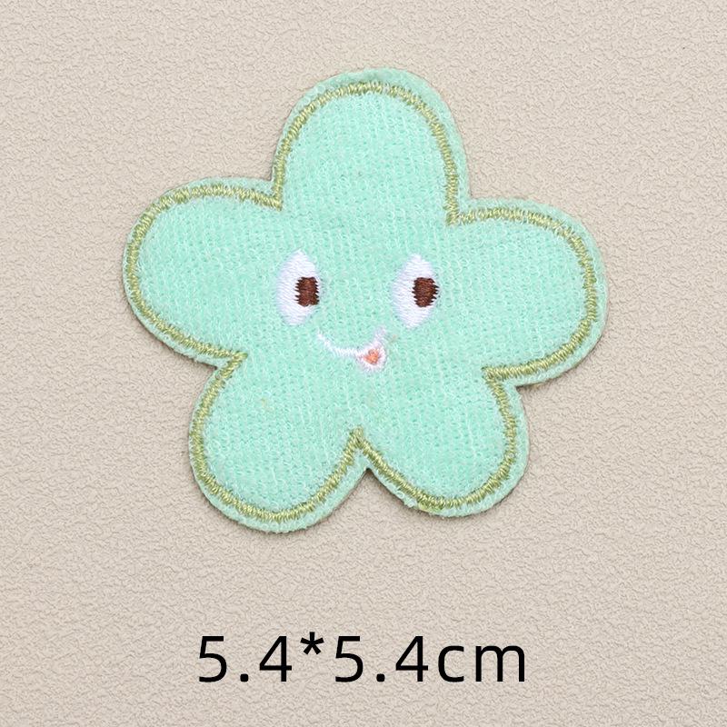Self-Adhesive Cartoon Plush Embroidery Patches for Clothing and Accessories Repair