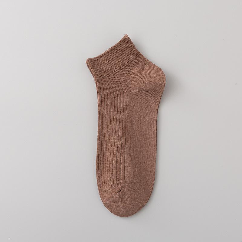 Мужские летние тонкие однотонные влагоотводящие и дезодорирующие носки-лодочки