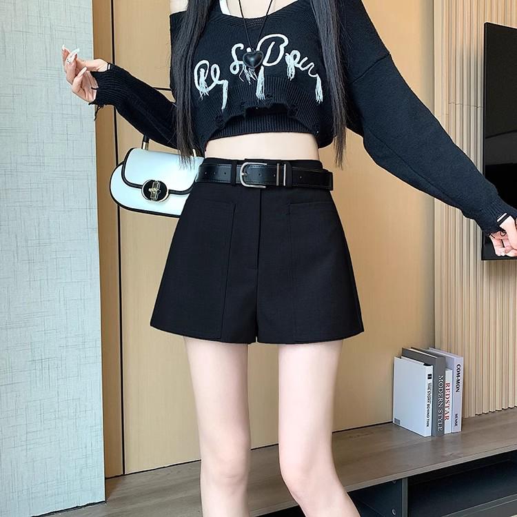 Весенние шорты А-силуэта большого размера с высокой посадкой черного цвета для женщин - Маленький размер, Свободный крой, Широкие штанины, Моделирующие фигуру, Костюмный стиль