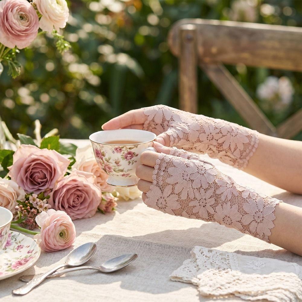 Thin Fabric Lace Sunscreen Gloves Flower Pattern Arm Sleeve Bridal Short Gloves Tattoo Covering