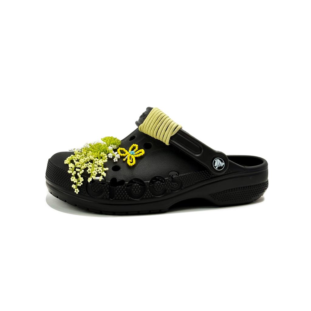 Crocs Baya EVA Свежие и Романтичные Сладкий Дофамин Бабочка Цветок Мода и Досуг Колледж Дырочные Туфли Женские Черные