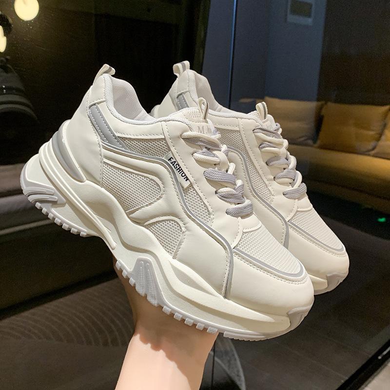 Женская белая спортивная обувь для бега, дышащая повседневная обувь, противоскользящая, износостойкая, с толстой подошвой, женская обувь осеннего времени