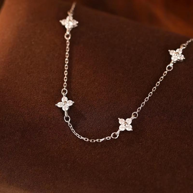 925 Silver Plated Floral Bracelet for Women Adjustable Dainty Link Chain Bracelet 18k Gold Plated Cute Party Wedding Jewelry