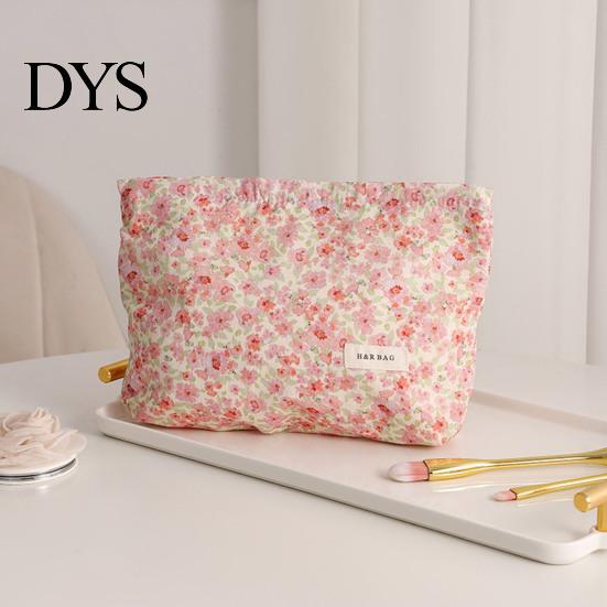 Compact Travel Case Floral Cotton Makeup Bag, Large Capacity Toiletry Bag with Multi Portable Beauty Storage Compartments, Cute Skincare Cosmetic