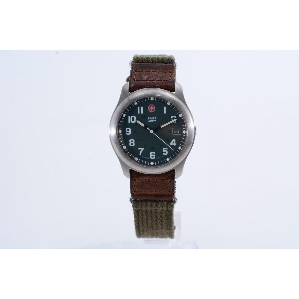 Б/у Мужские кварцевые часы VICTORINOX 25322 Crusader Рабочий элемент