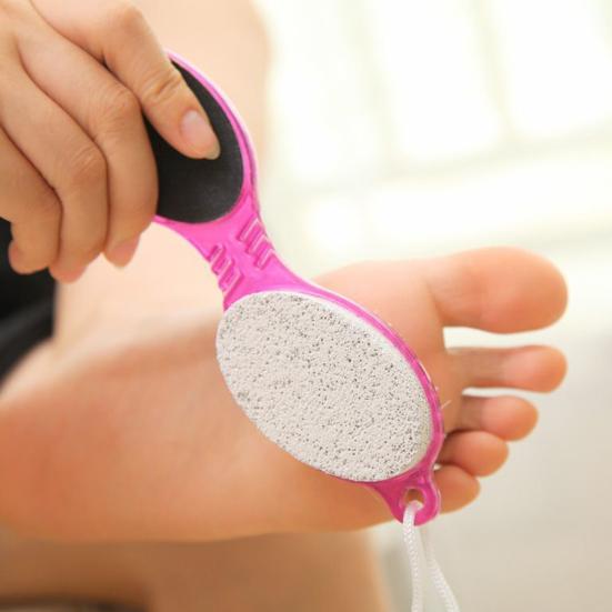 Терка для ног 4-в-1 из нержавеющей стали, доска для пилинга стоп с пемзой, щеткой и наждачной бумагой, инструмент для удаления мозолей и омертвевшей кожи