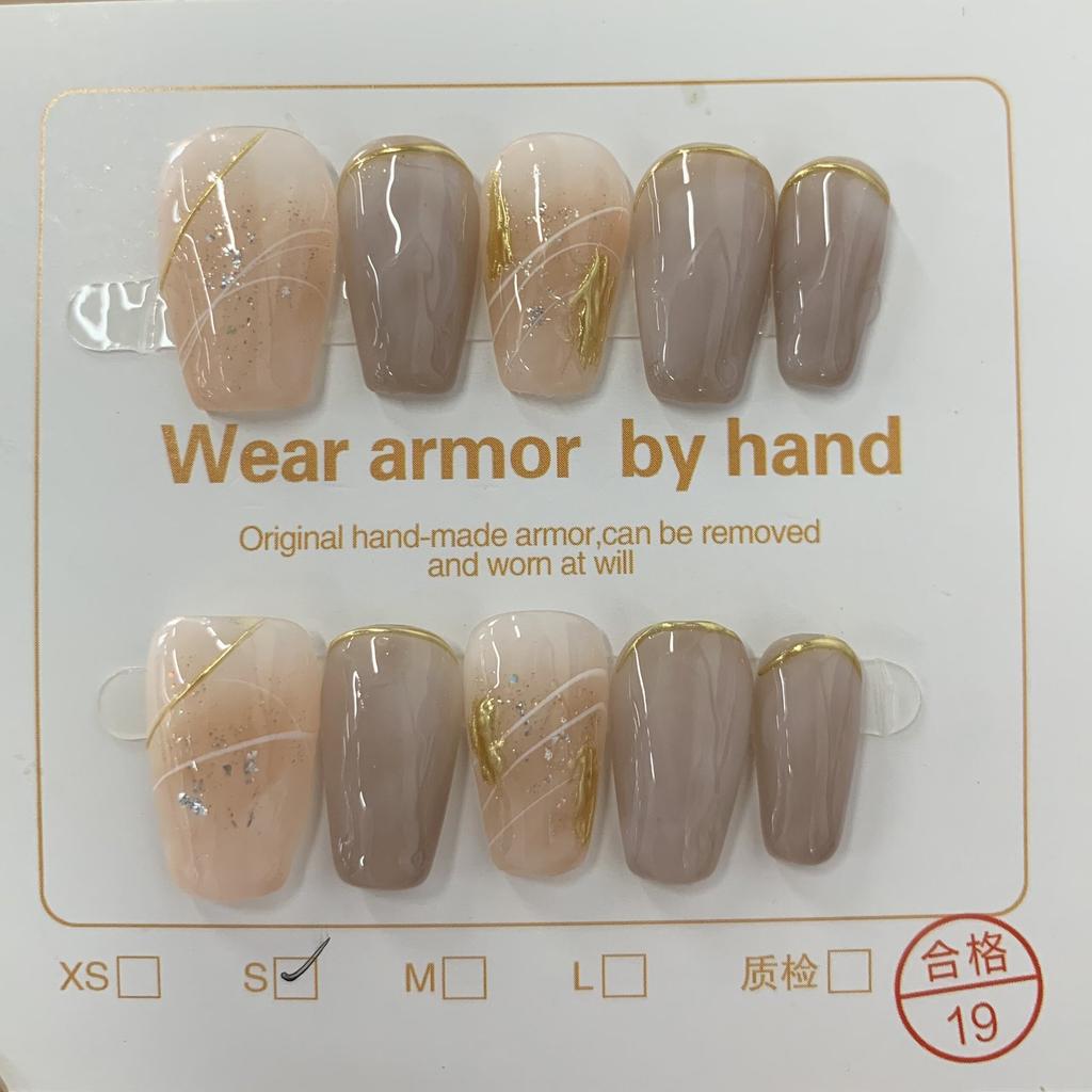 Нажмите на кончики ногтей Гель Полное покрытие 100 дизайнов Накладные ногти ручной работы Высококачественные носимые искусственные ногти Многоразовые размеры от XS до L бесплатно 5 шт. инструментов