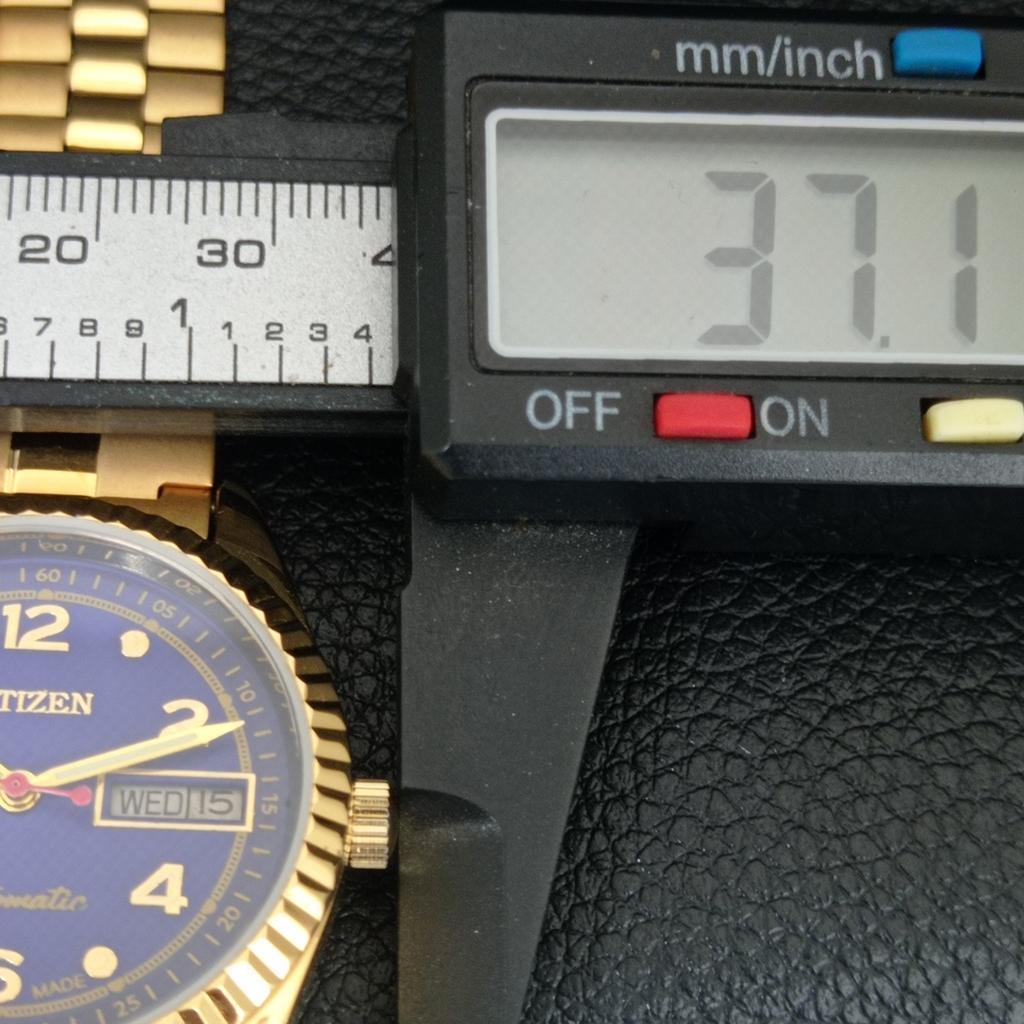 ВИНТАЖНЫЕ ОТРЕМОНТИРОВАННЫЕ МУЖСКИЕ АВТОМАТИЧЕСКИЕ ЧАСЫ CITIZEN 8200 ЯПОНИЯ СИНЕГО ЦВЕТА a445304-1