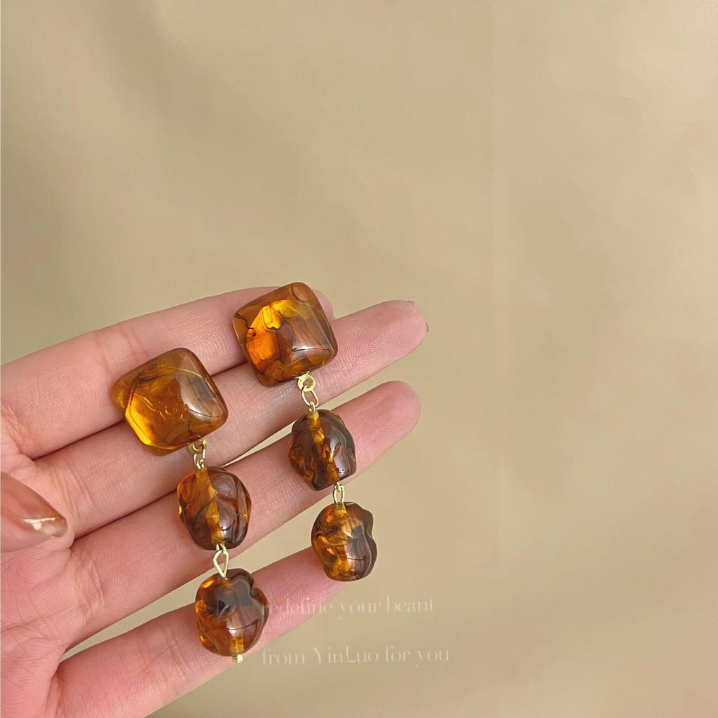 «Серьги-иглы Майяра 925»: "Янтарный жемчуг в стиле ретро для осени/зимы"