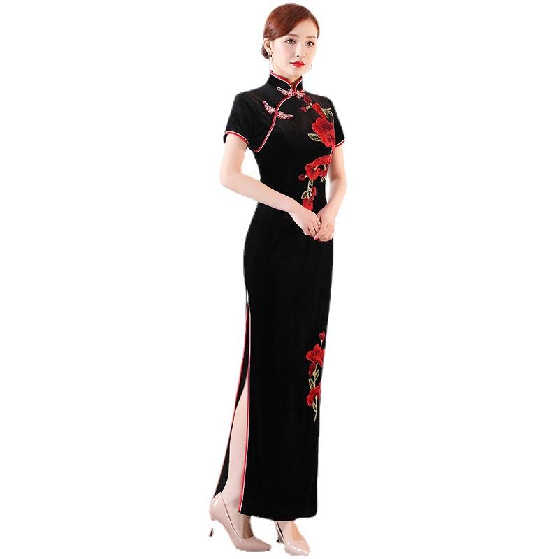 Velvet cheongsam daily dress women's fashion middle-aged and elderly wedding banquet large-size performance clothes embroidery beauty