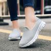 New Women's Shoes Soft Sole Cloth Shoes Large Women's Shoes Casual Mesh Shoes Sports Casual Women's Shallow Shoes Low Heels