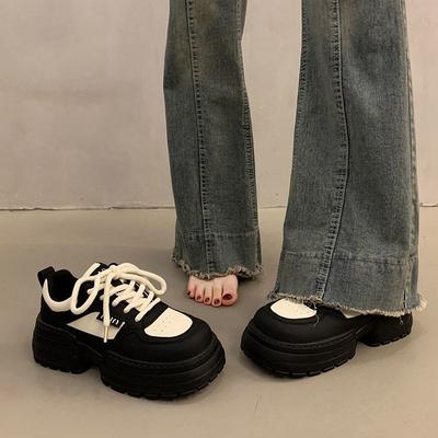 Женская обувь – Кроссовки