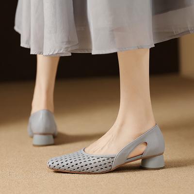 Мода 2025 НОВЫЕ Летние Женские Сандалии Тканевая Обувь для Женщин Круглый Носок Массивный Каблук Обувь Закрытый Носок Сандалии Слингбэк Обувь С Вырезами