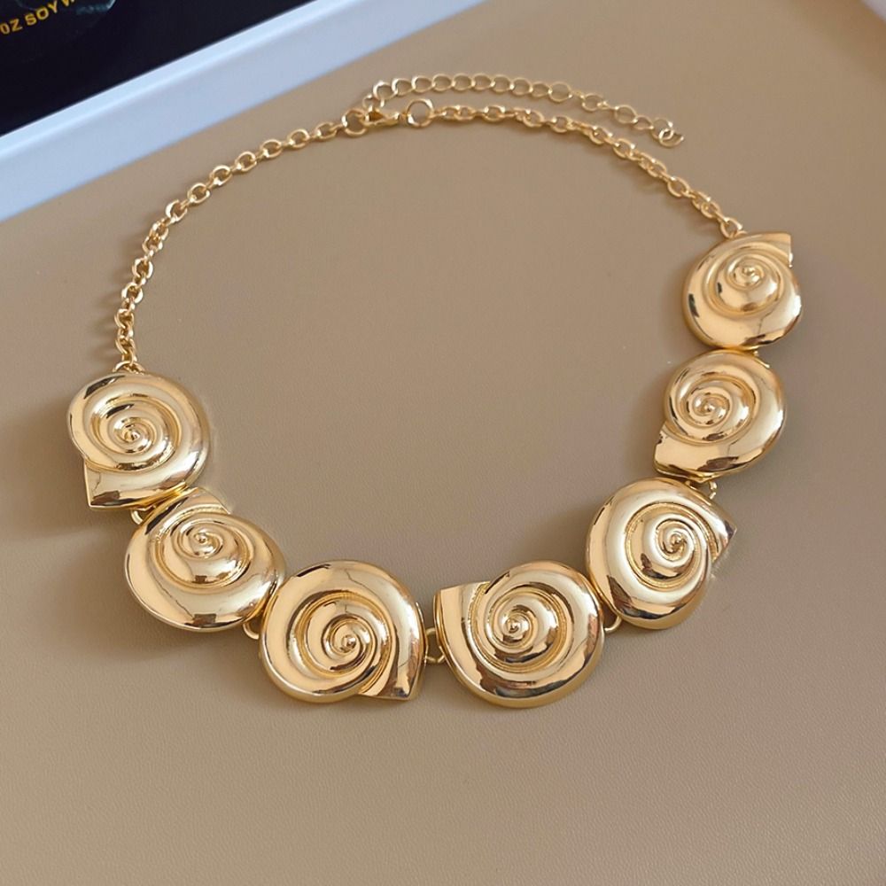 Metal Conch Collar Pendant Retro Trendy Necklace Earring Set Conch Clavicle Chain Set Jewelry