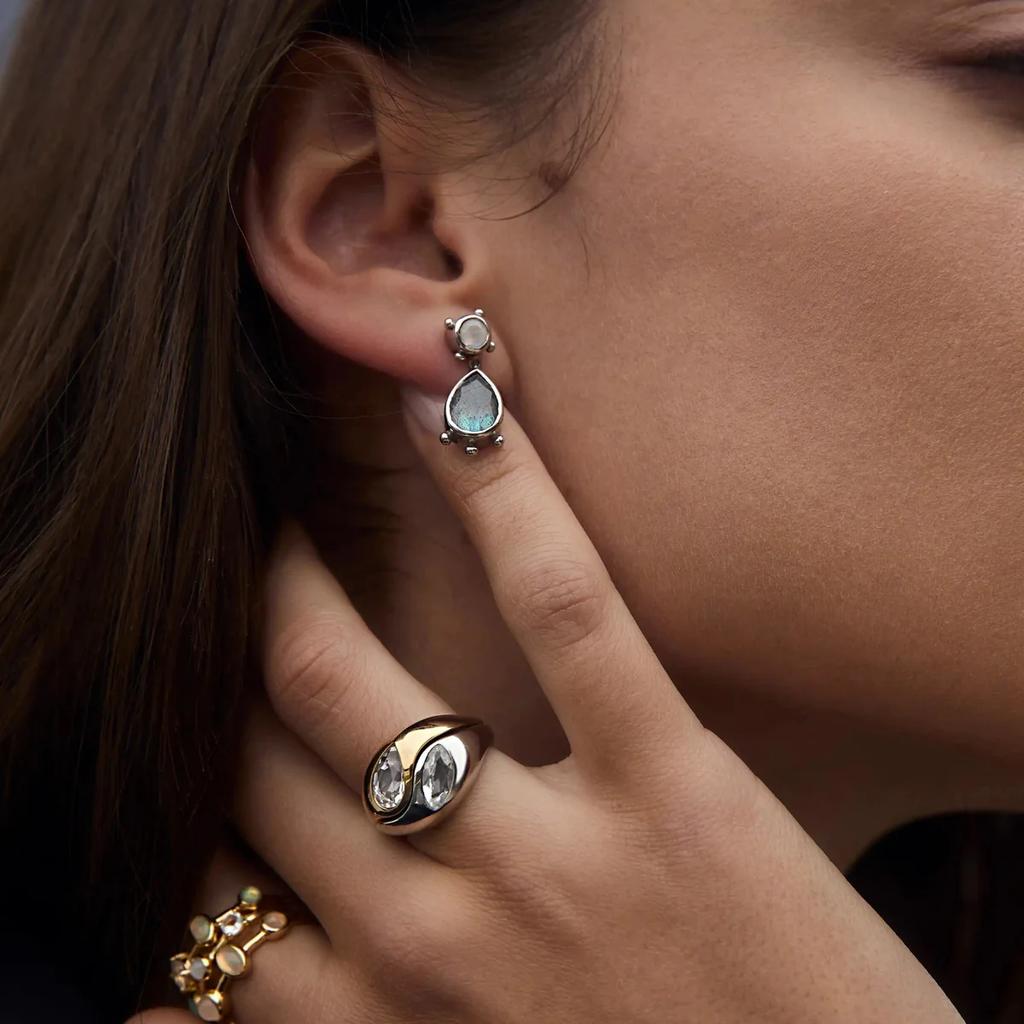 Youthway Минималистичный Модный Набор Колец из Нержавеющей Стали Двух Цветов с Белым Цирконом Двойные Слои Женские Украшения для Повседневной Носки Вечеринки