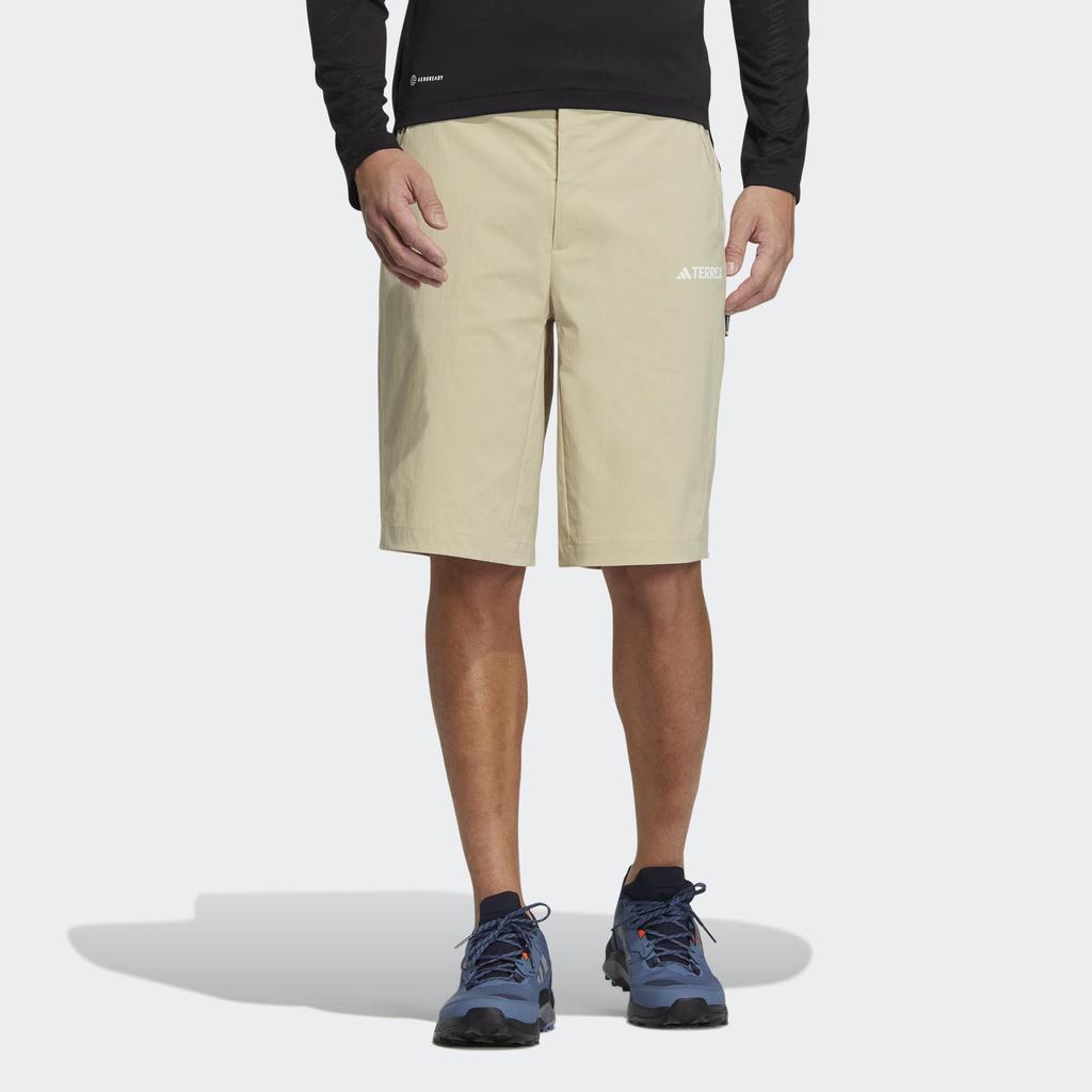 Adidas Casual Shorts Men's Beige Moderate IC4412