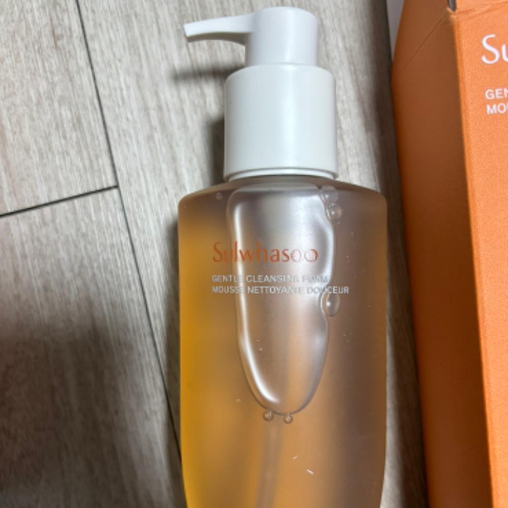 Sulwhasoo Мягкая очищающая пенка, 200 мл / 6,76 жидк. унц., 1 шт.