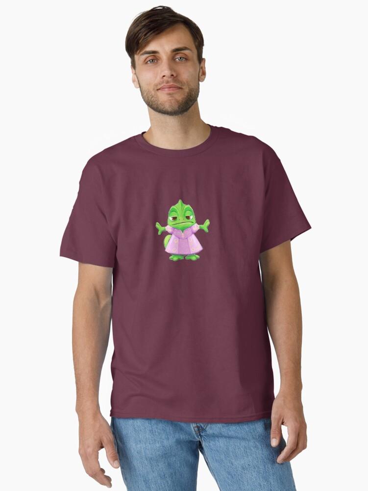Tangled Pascal in a dress - Tangled Classic T-Shirt