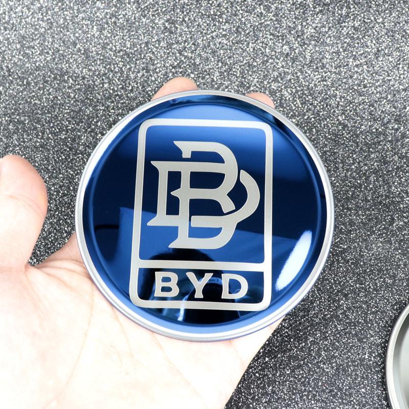 BYD Seagull Yuan PLUS Логотип рулевого колеса с изображением дельфина и тюленя, внутреннее убранство