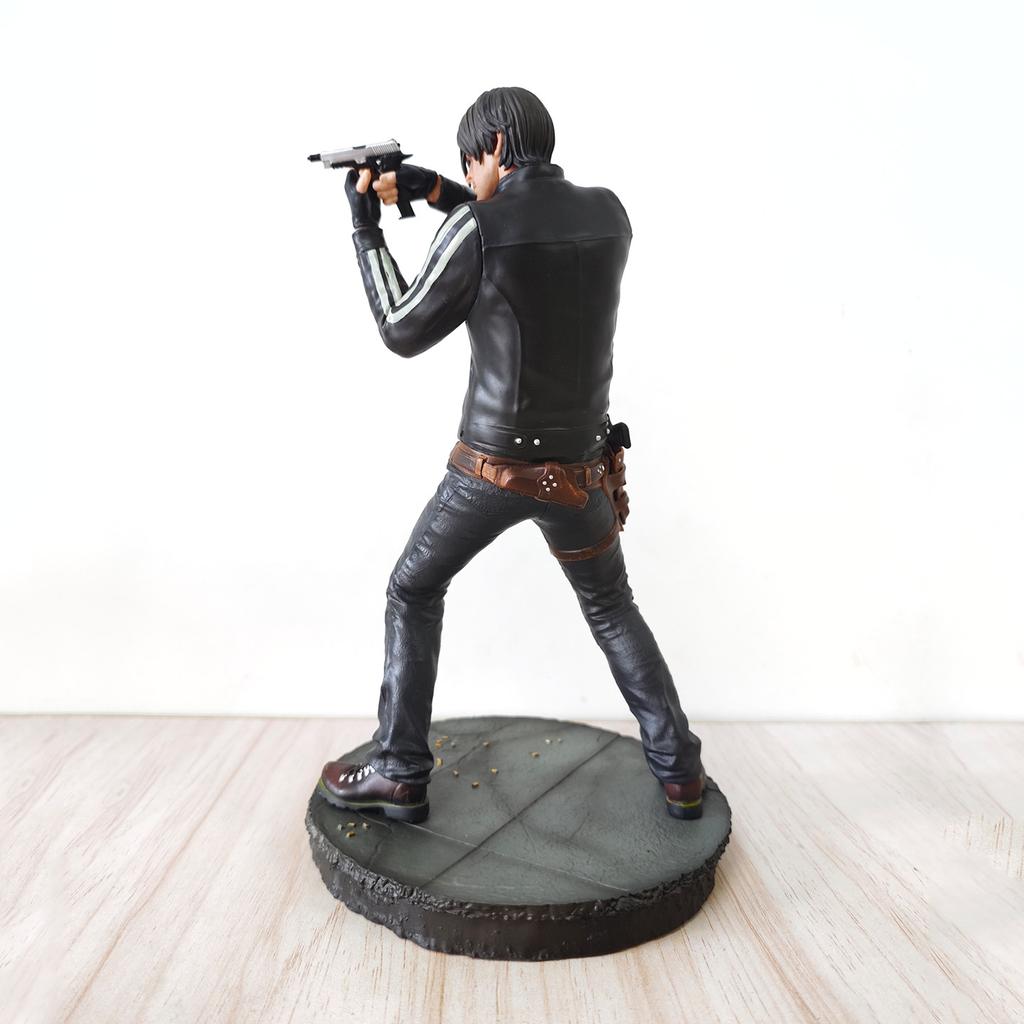 Manyuqing Resident Evil Leon Kennedy Action Figure Soldier With Gun Statue Desktop Decoration Anime Game Periphery Toy Gift