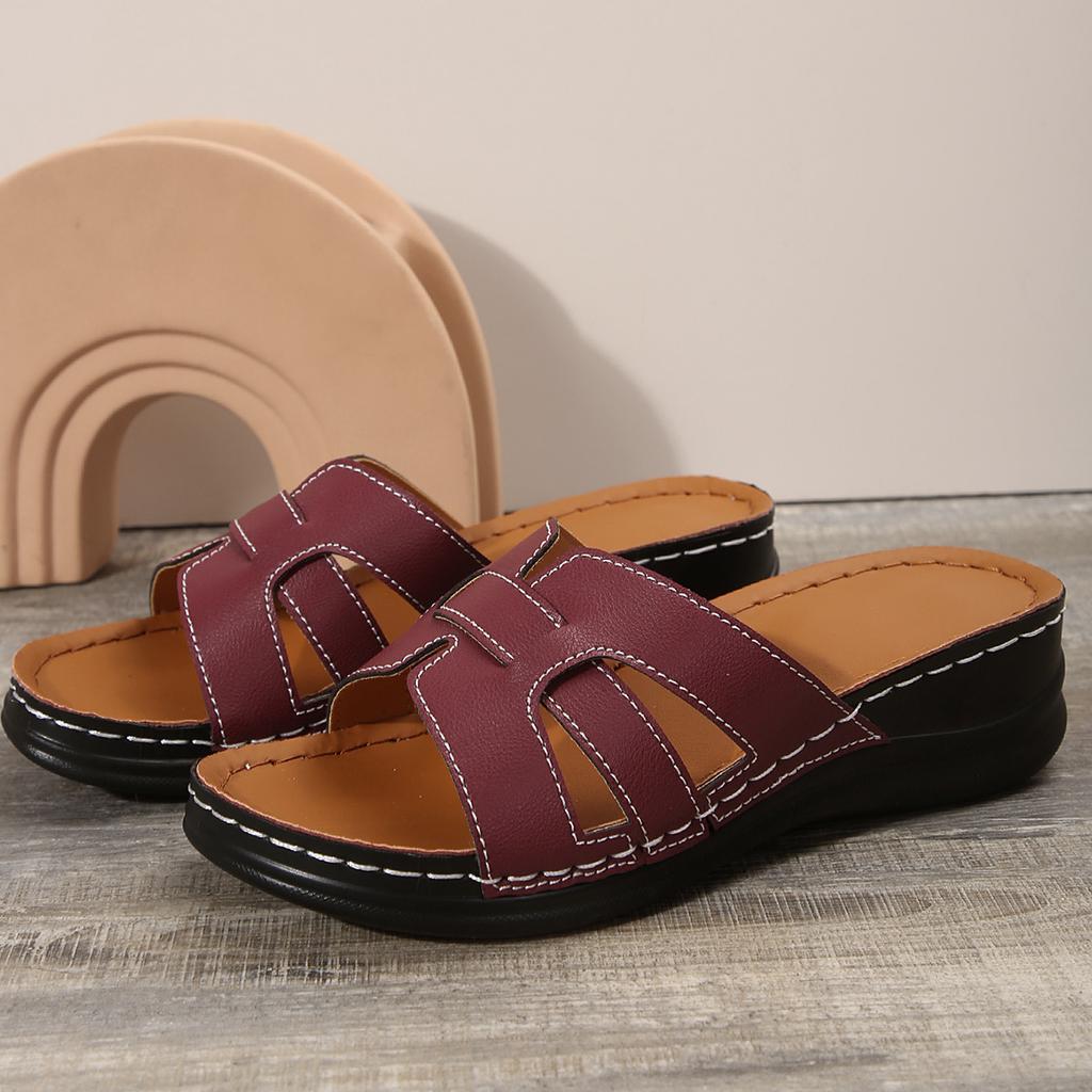 Женские модные женские тапочки на танкетке с толстой подошвой, летние легкие нескользящие повседневные удобные пляжные тапочки на уличной платформе