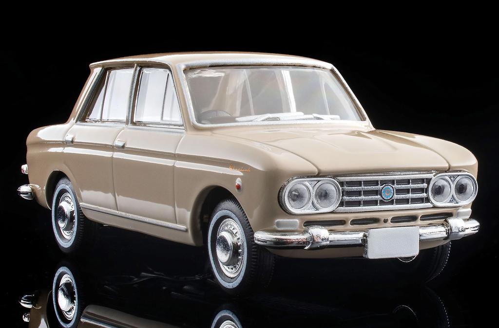 TOMYTEC Tomica Limited Vintage 1/64 LV-65d Datsun Bluebird 1200 Deluxe Бежевый Модель 1963 года (Готовый продукт)