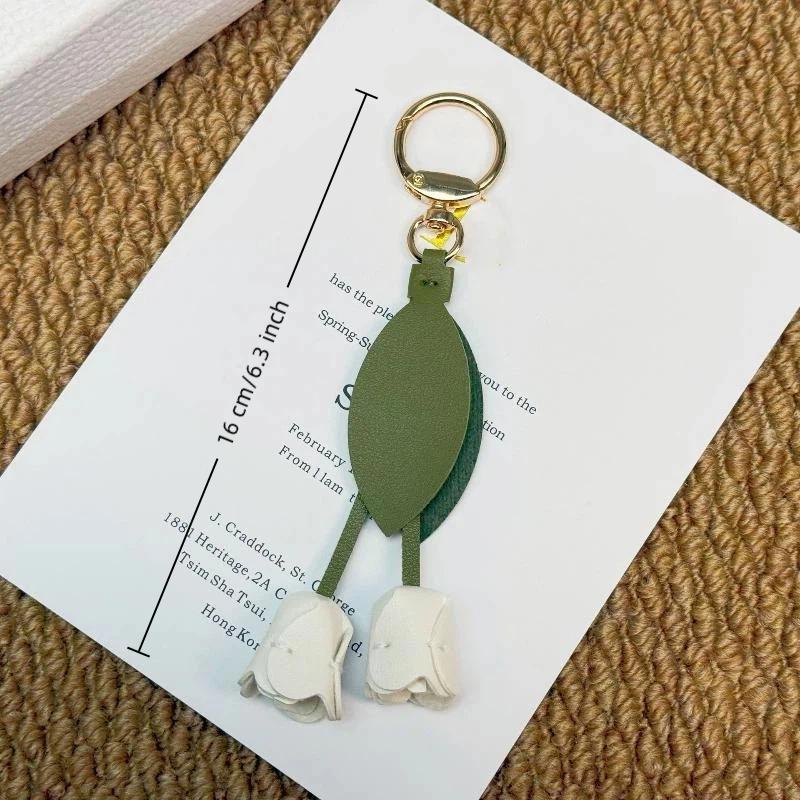 Korean Style Tulip Bag Charm Premium PU Leather Car Key Ring with Floral Lanyard Portable Decor for Ladies Daily Use