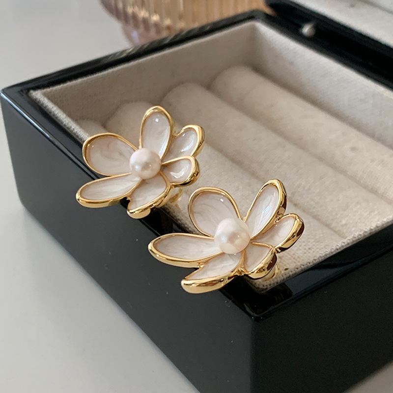 Новая Мода Цветок Эмаль Зеленый Белый Цвет Серьги-пусеты Для Женщин Девушек Подарок Свадебные Украшения Темпераментные Бринкос Пендиентес