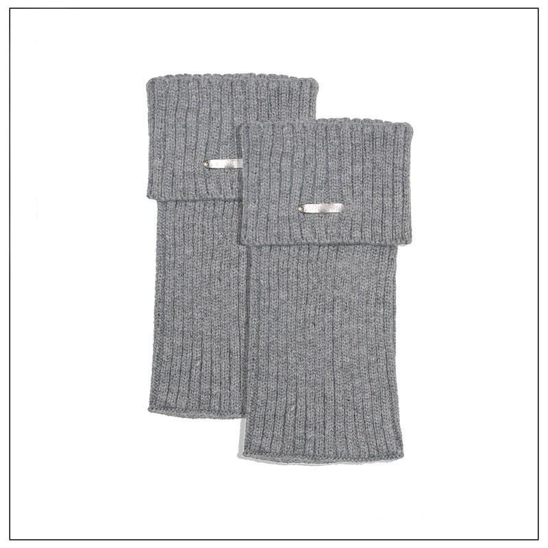 Metal Logo Retro Coffee Brown Set for Women's Autumn and Winter Fashionable and Versatile Knitted Pile Sock Calf Set