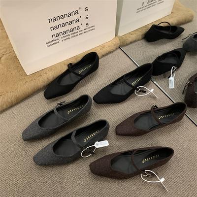 Вельветовые шерстяные туфли Мэри Джейн на низком каблуке 2025 осень и зима новая женская милая изящная квадратный носок легкий вырез танкетка одинарные туфли