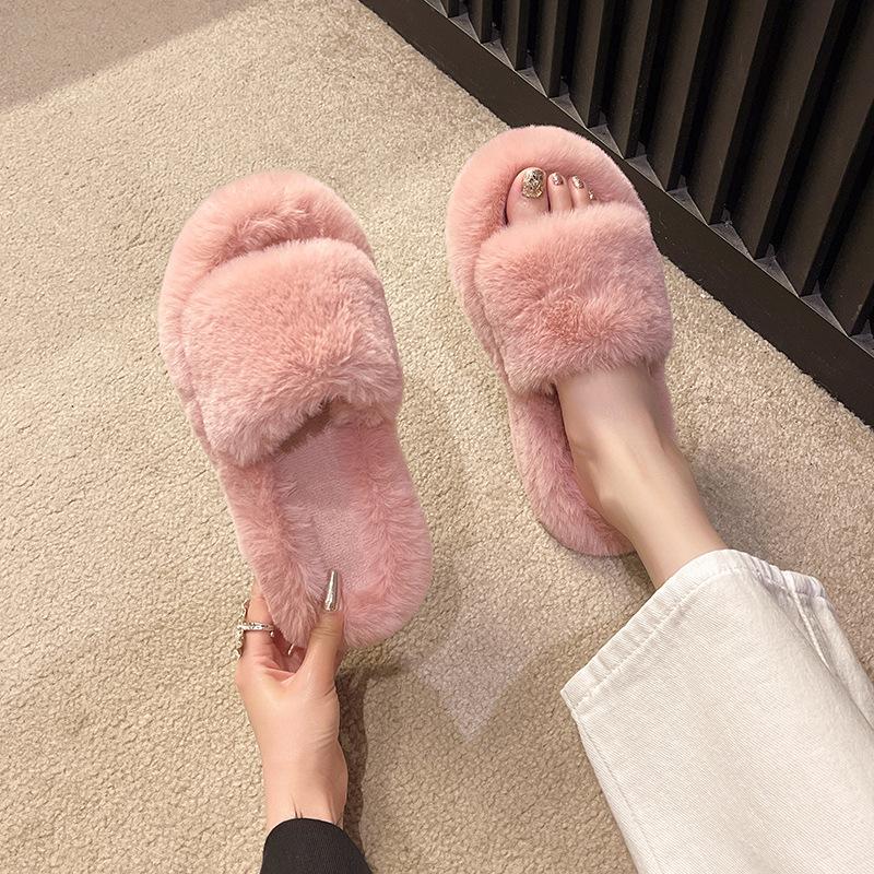 Foreign Trade Large Size Flat Bottom Fluffy Slippers Women's Outer Wear 2024 Autumn and Winter Fashion Home One-word Slippers Foreign Trade