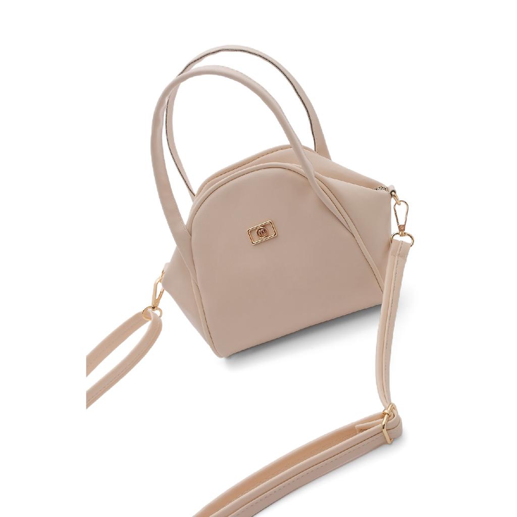 Женская рука