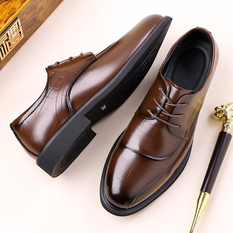 2026 spring and autumn new men's business dress leather shoes men's embossed fashion British pointed lace-up single shoes men 7995