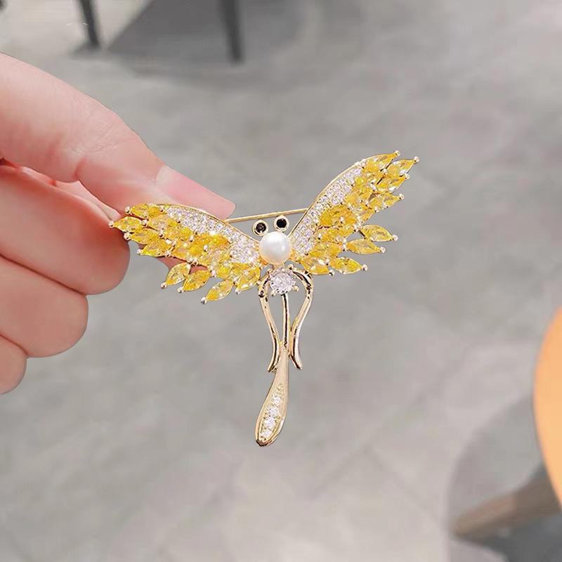 Ретро китайская брошь с кисточкой в виде бабочки и цветка – элегантный аксессуар для чонсама