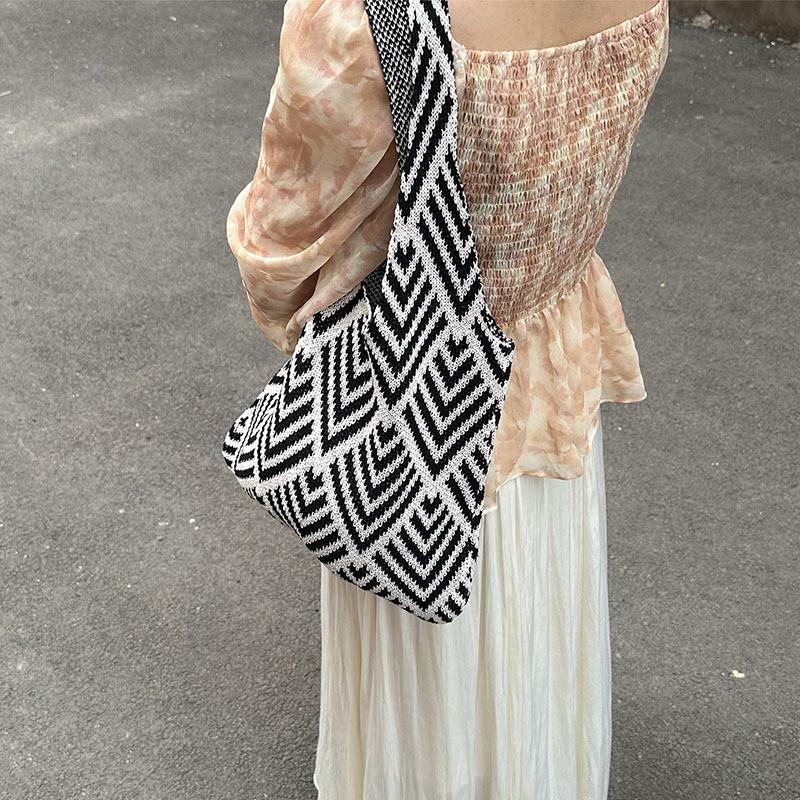 Модная геометрическая контрастная цветная вязаная вручную сумка-тоут женская минималистичная большой вместимости вязаная крючком сумка через плечо