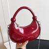 Trend Wholesale Fashion Simple Personality Patent Leather Portable Dumpling Bag Casual Versatile Commuter Chain Messenger Bag Women