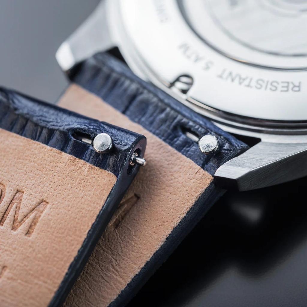 Davosa Gentleman Automatic Watch with Swiss Black Date, Made, 161.566.54, Men's,