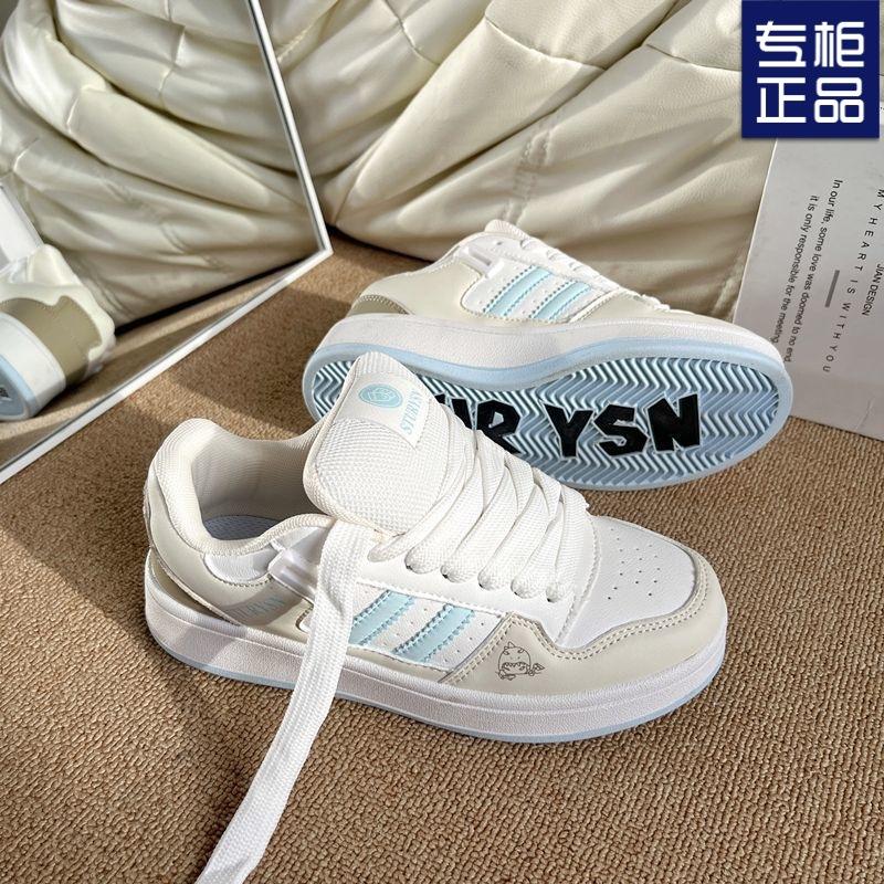 Дышащие маленькие белые туфли 2025 весна нишевые студенческие платформа цветовая гамма хлебные туфли женская мода универсальные кеды корейская версия