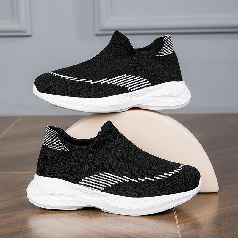 Детские спортивные слипоны из Flyknit 2024 года - Повседневный носочный стиль для мальчиков и девочек