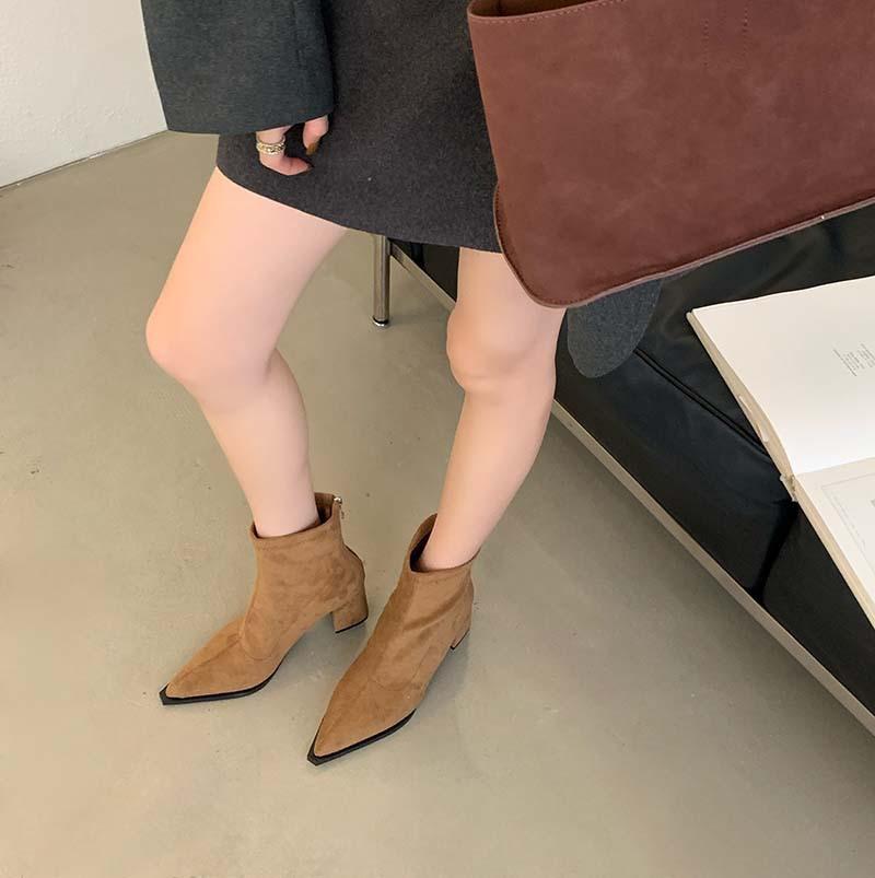 Остроносые короткие ботинки женские 2025 осень и зима новые женские ботинки толстый каблук короткие ботинки высокие каблуки нишевые ботинки замшевые тонкие ботинки