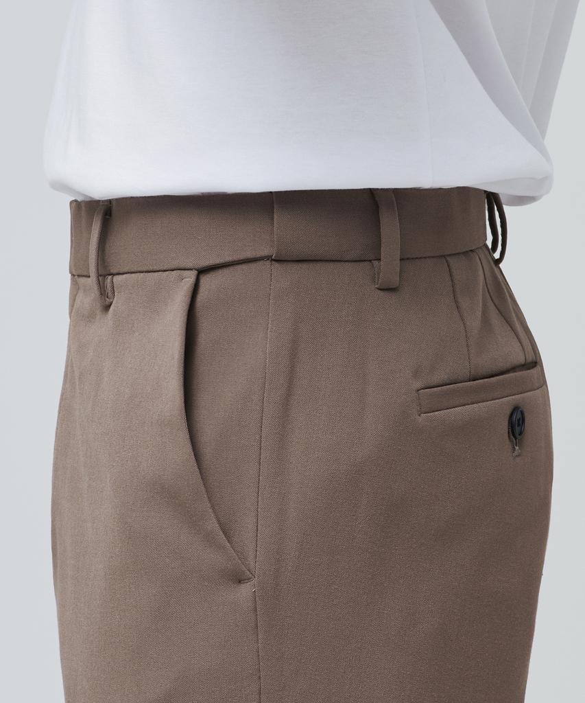 MUSINSA STANDARD Relaxed Tapered Hidden Banding Crop Slacks [Light Brown]