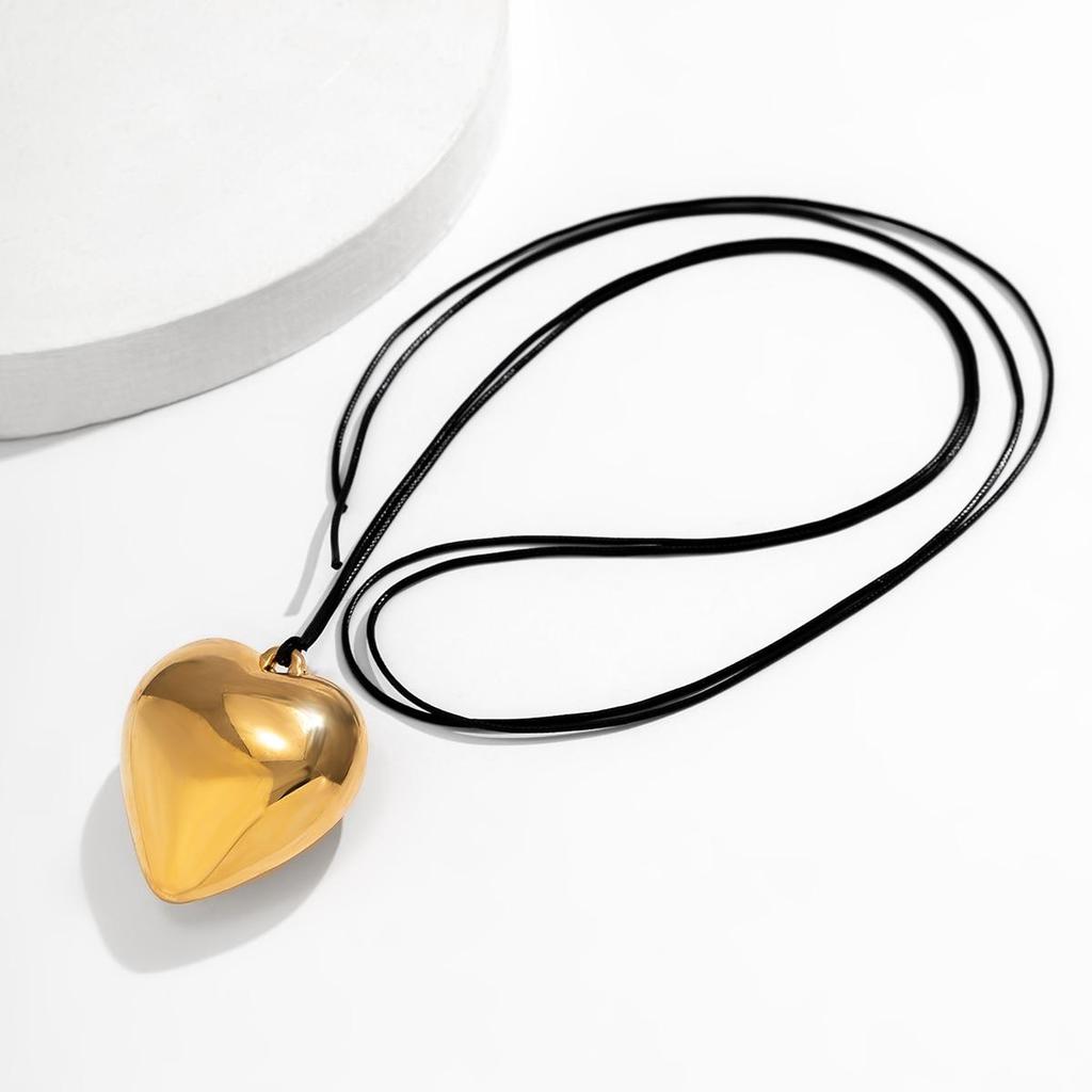 Готическое черное бархатное ожерелье-чокер с подвеской в ​​виде большого сердца для женщин, элегантное плетение с бантом, регулируемая цепочка, новогодние украшения YSL