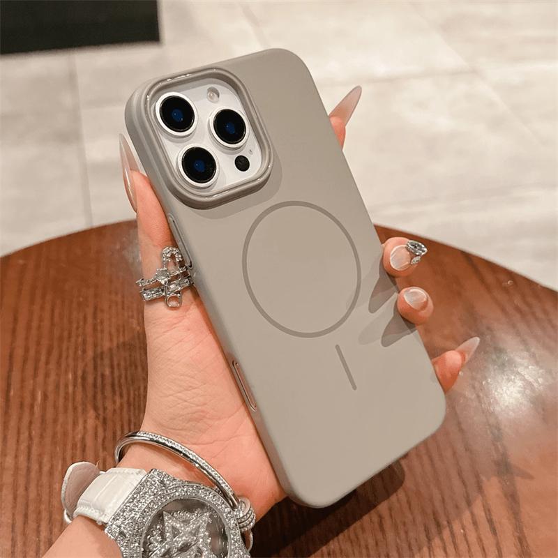 Ультратонкий простой чехол для беспроводной зарядки Magsafe с магнитным покрытием для iPhone 16 15 14 Plus 13 12 Pro Max 11, матовый твердый чехол