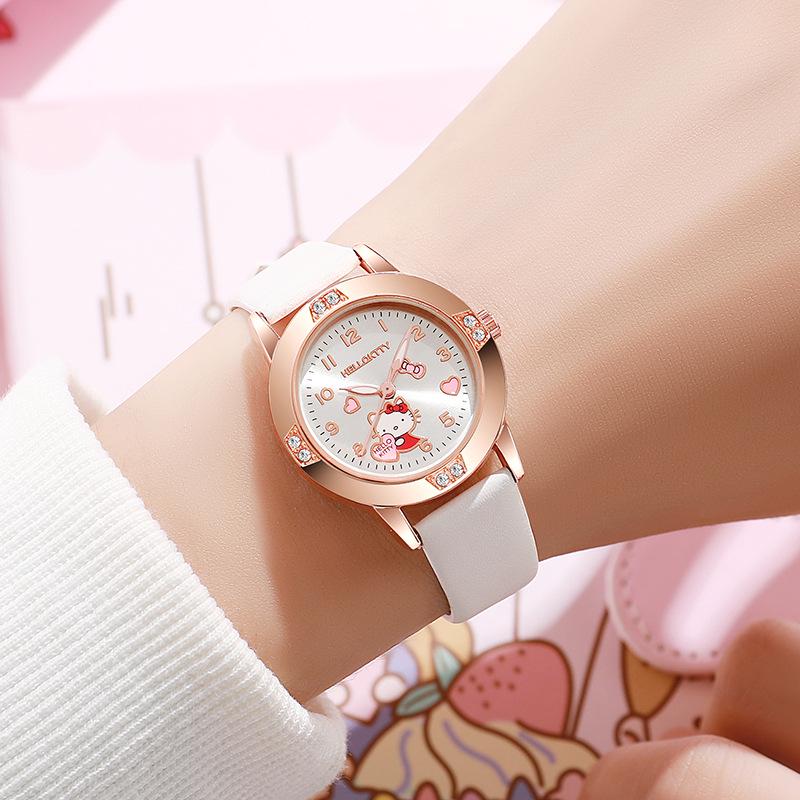 Женские кожаные часы Sanrio с мультяшным дизайном - Легкая роскошь и модный дизайн
