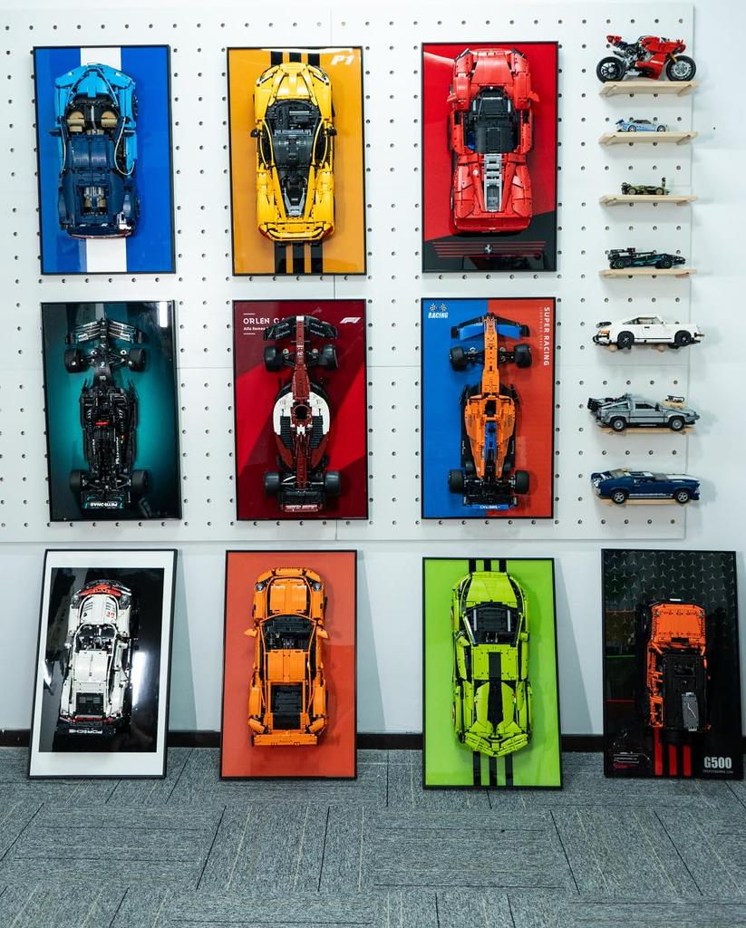 Display Wall Mount for LEGO Technic Ford GT 42154, Unique Decorative Metal Frame Display Wall Board for LEGO Car Wall Mount - Ideal Gift for LEGO