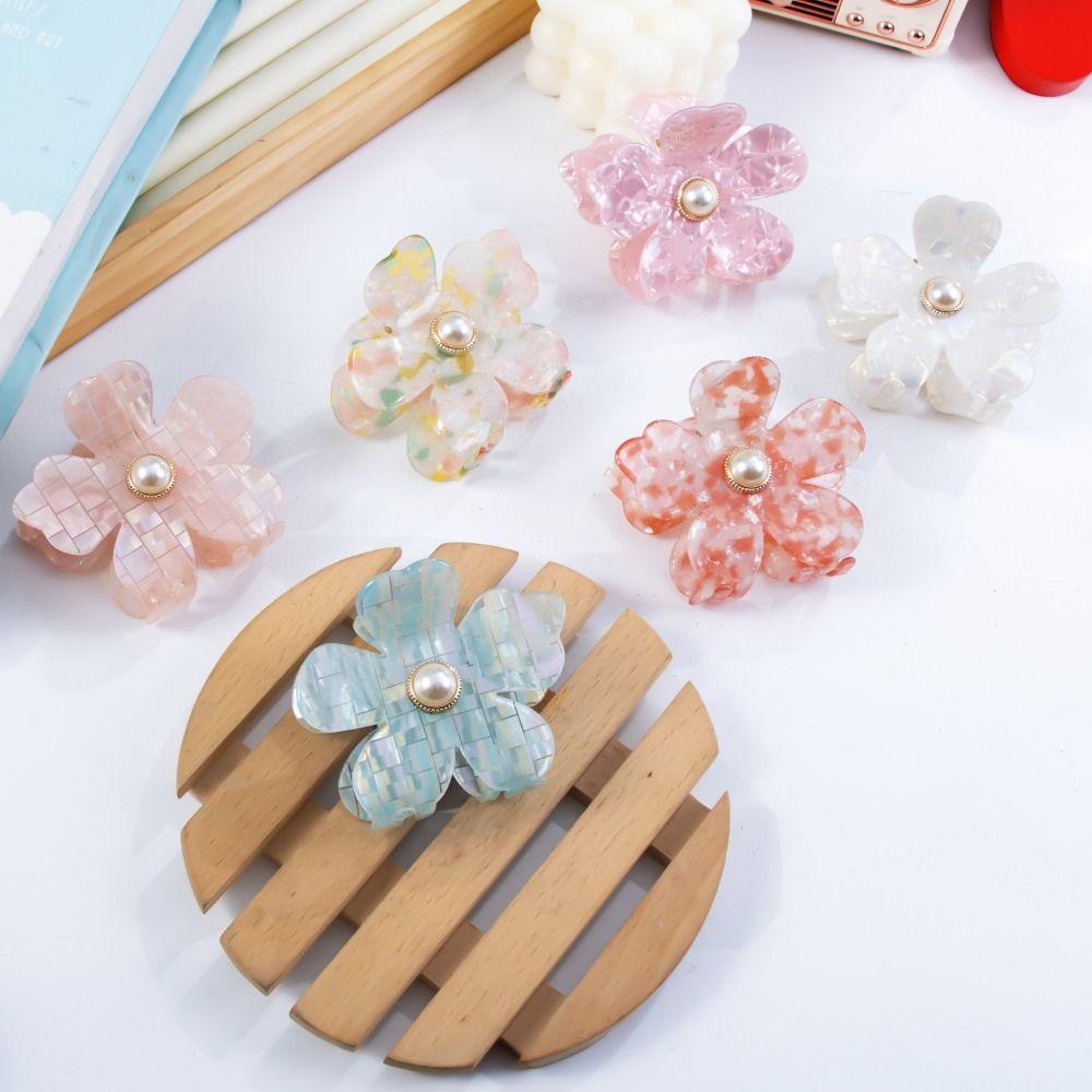 Elegant Pearl Crab Clip Non-slip Floral Hair Clip Shiny Flower Hair Claw  Girls